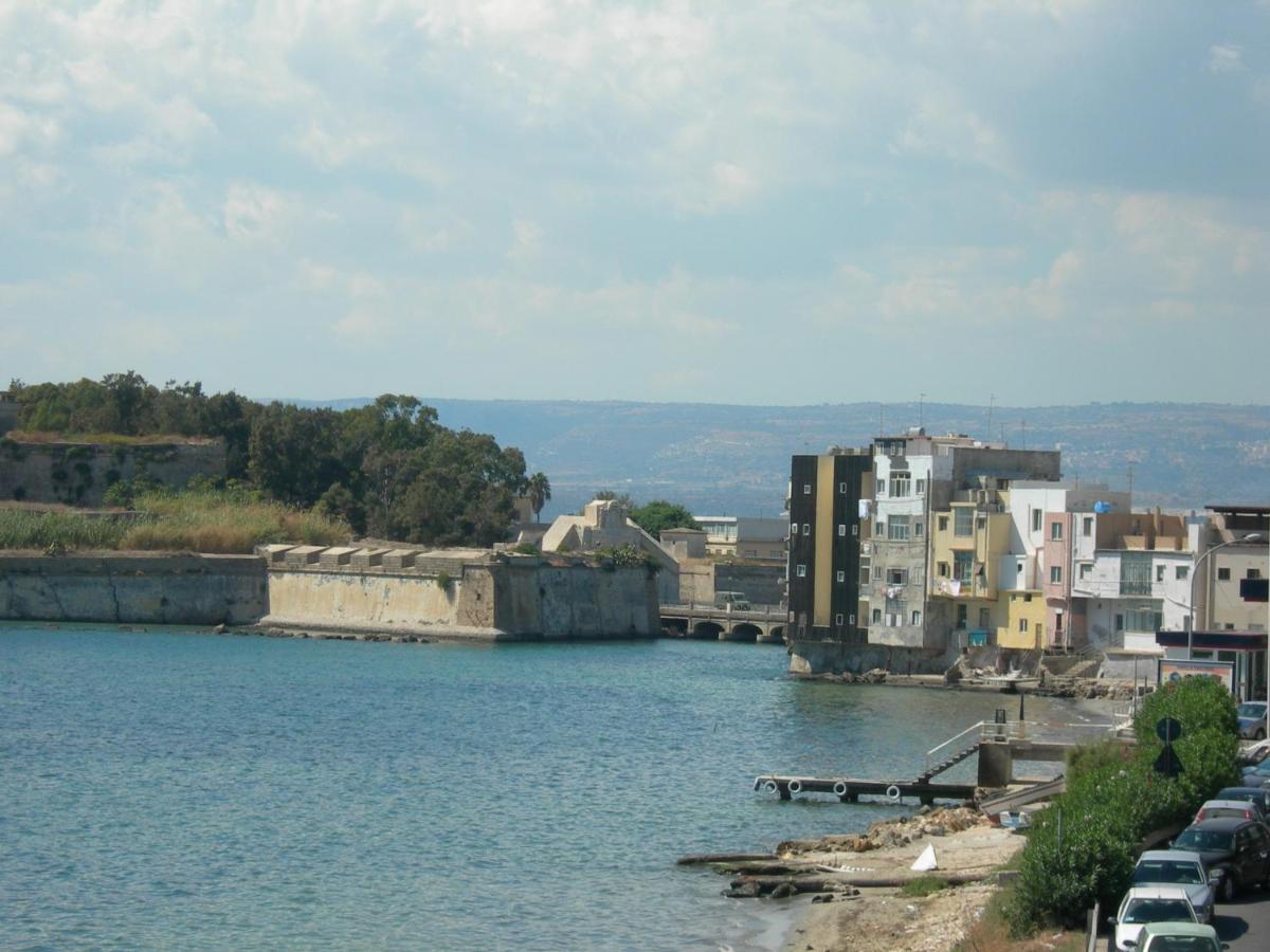Casavistamare Villa Augusta Buitenkant foto